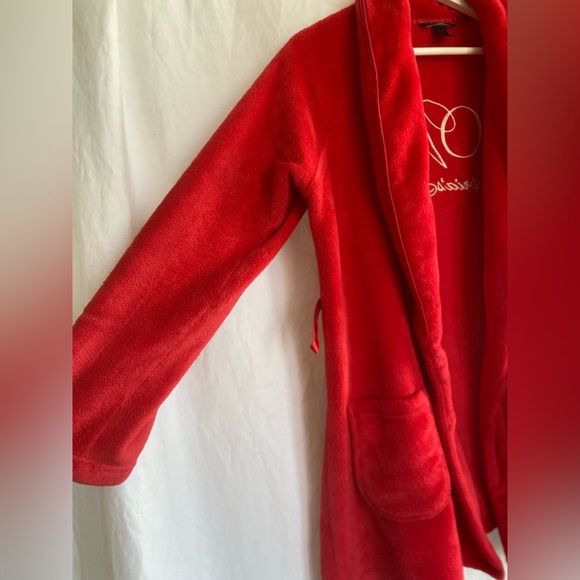 Victoria's Secret The Cozy Plush Short Robe Size XS - Picture 3 of 16